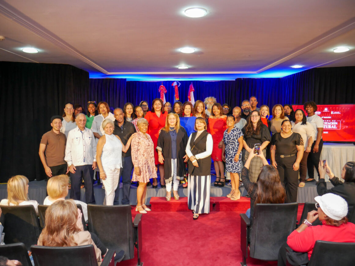 P1400815 Clausura del Programa de Capacitación Cultural 2025