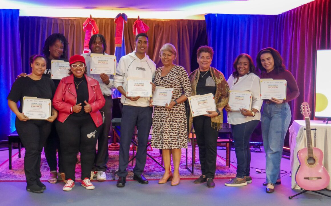Participantes del Seminario 1er Seminario Voluntariado Cultural en el Teatro Nacional