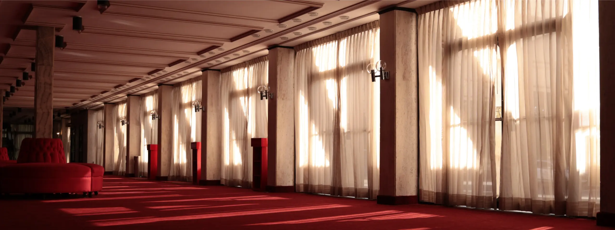 3840 × 1440 px Lobby-01-convertido-de-jpg